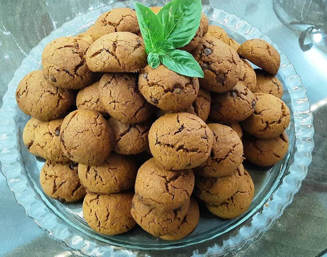 Mπισκότα πορτοκαλιού με σοκολάτα