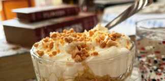 Εκμέκ με καταϊφι σε ποτήρι Εκμέκ με καταϊφι σε ποτήρι