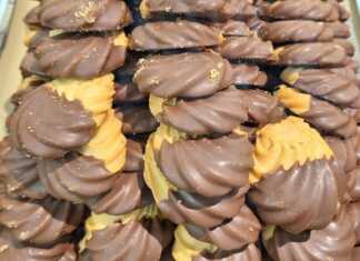 Μπισκοτάκια με σοκολάτα