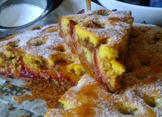 Κέικ με δαμάσκηνα