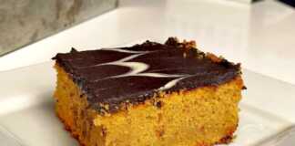 Κέικ Καρότου με Γλασο Σοκολάτας 