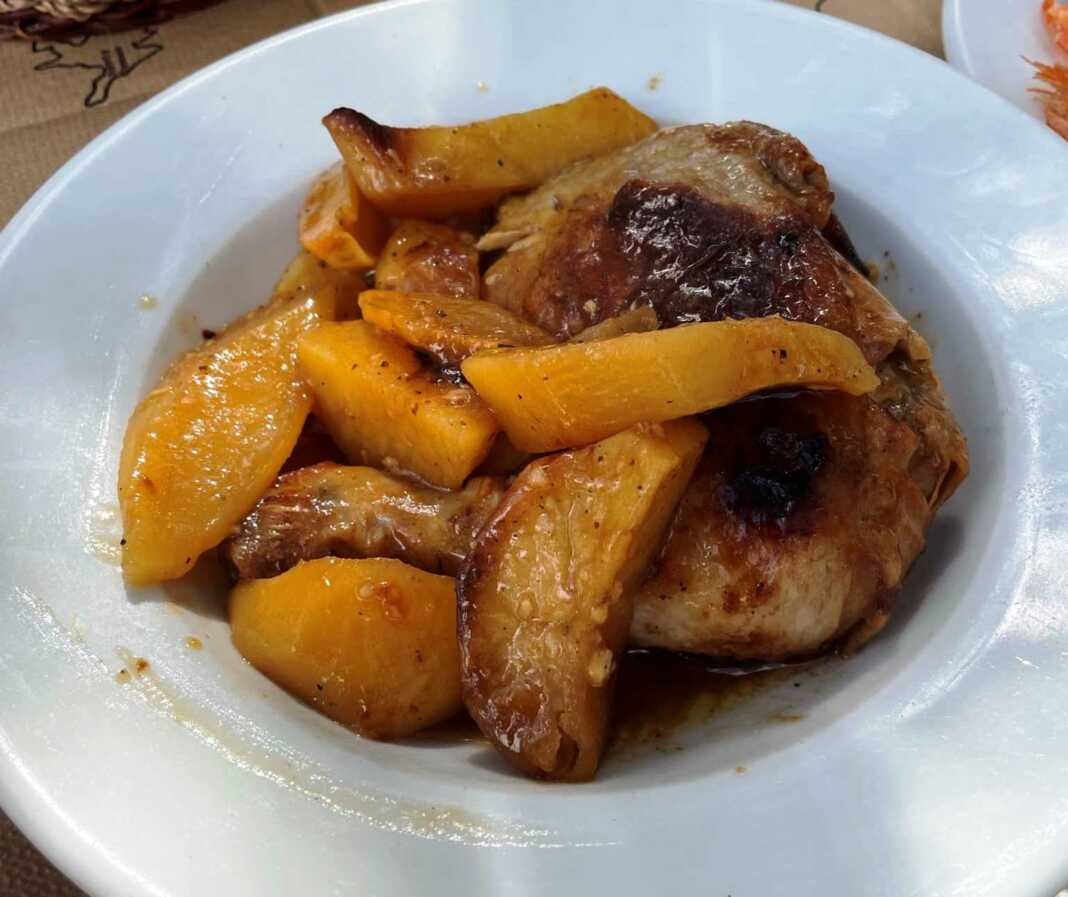kotopouloMeliPortokali Κοτόπουλο με πατάτες σε πορτοκάλι και μέλι