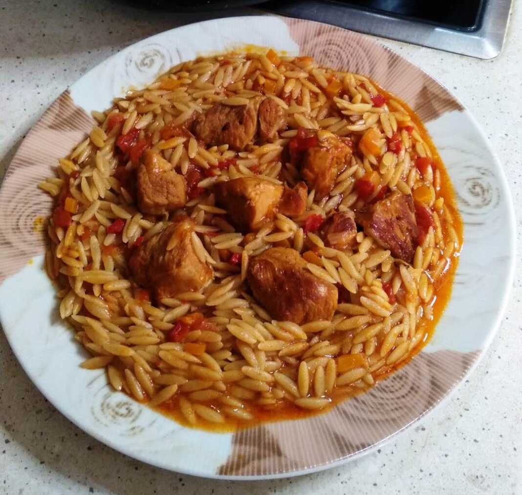 Γιουβέτσι με χοιρινό