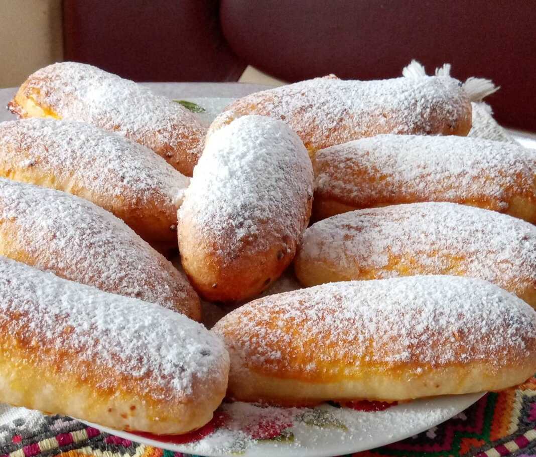 Μυζηθρόπιτες