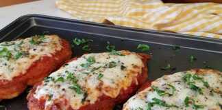 Φιλέτο Κοτόπουλο παναρισμένο με παρμεζάνα 🍗🌿🍅🧀🍷Παρακαλώ δοκιμάστε την!