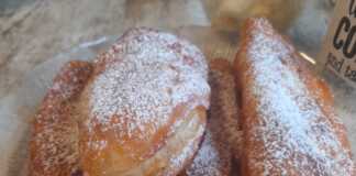 Ντόνατς με κρέμα λεμονιού