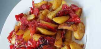 Πιπεριές και πατάτες…ένα πολύ αρωματικό πιάτο Πιπεριές και πατάτες