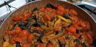 Πιπεριές και Μελιτζάνες στο τηγάνι