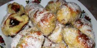 Σιροπιαστά ψωμάκια με μαρμελάδα