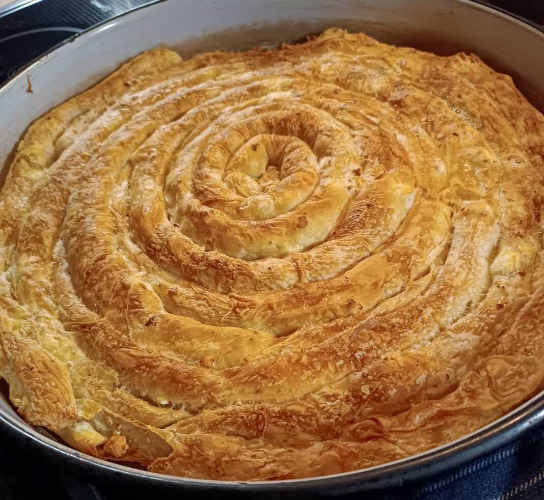 Στριφτή τυρόπιτα