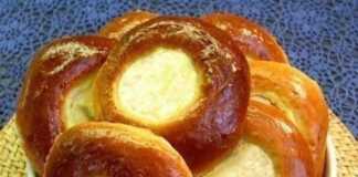 Τυροπιτάκια με τυρί μυζήθρα