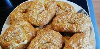 Τυροπιτάκια με ζύμη κουρού