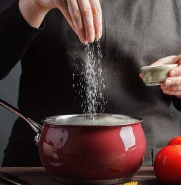 φαγητό που έχει πέσει περισσότερο αλάτι