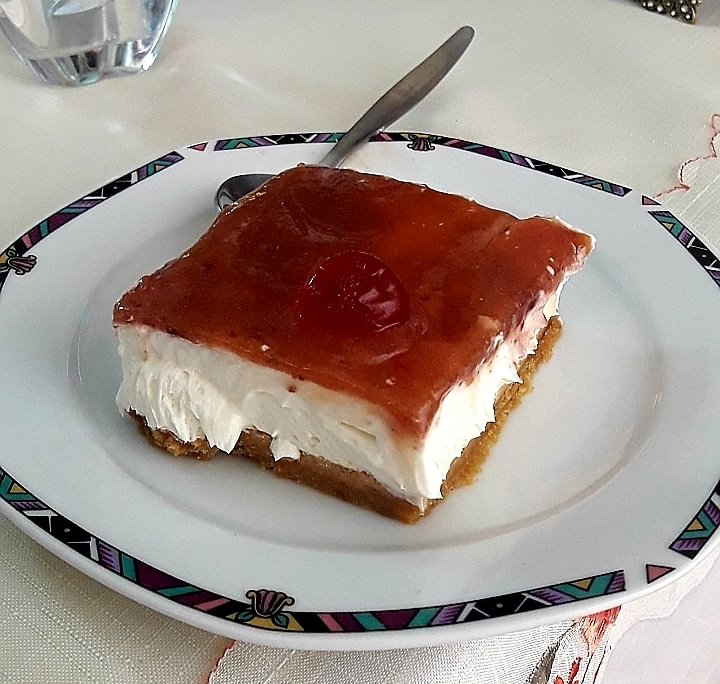 cheeseCakeMarmelada Τσιζ κέικ με μαρμελάδα βερίκοκο