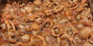 Καλαμαράκια κοκκινιστά καλαμαράκια κοκκινιστά