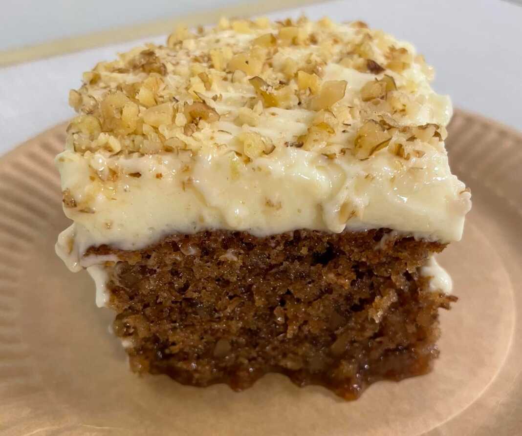 karidopitakrena Καρυδόπαστα με κρέμα