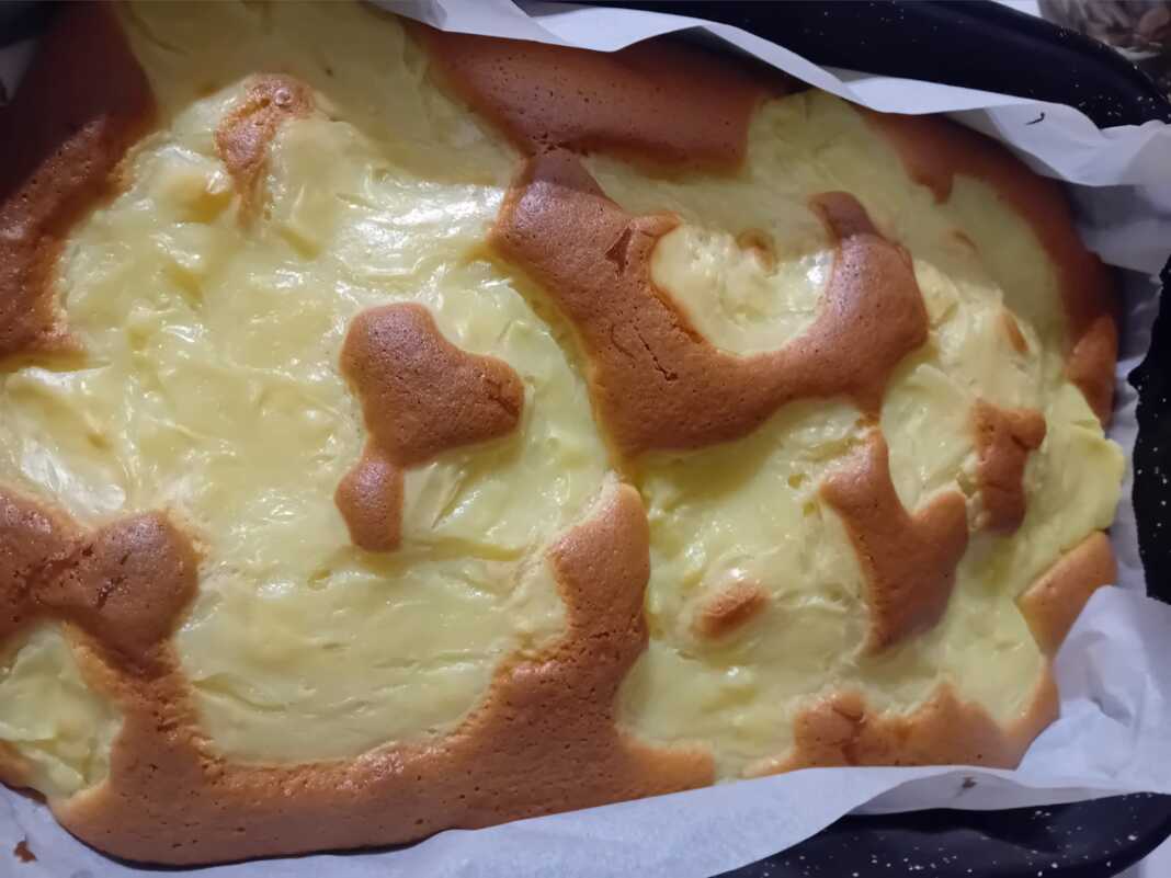 keikKrema Κέικ με κρέμα