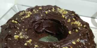 κέικ σοκολάτας με φουντούκια