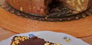 Κορμός αλλά Τούρτα