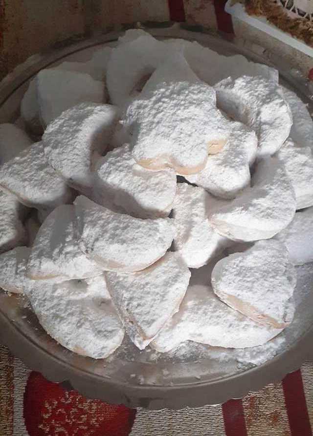 kourampiedes Παραδοσιακοί Κουραμπιέδες