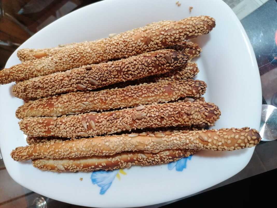 kritsiniaFournou Κριτσίνια