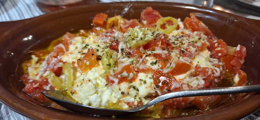 mpougiournti Μπουγιουρντί