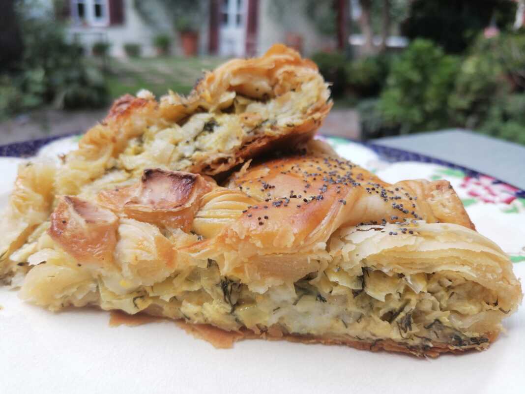 prasopitaKatsikisioTiri2 πρασόπιτα με κατσικίσιο τυρί