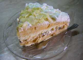 Τούρτα με κρέμα και παντεσπάνι