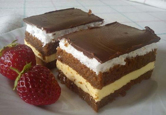 tourta2kremes Τούρτα με 2 κρέμες