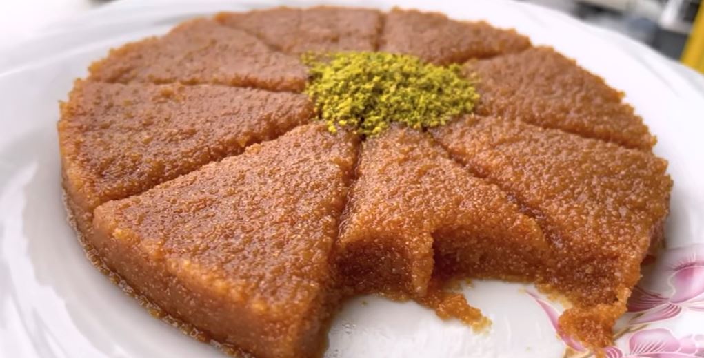 xalbasSerbeti Σιροπιαστός σιμιγδαλένιος χαλβάς