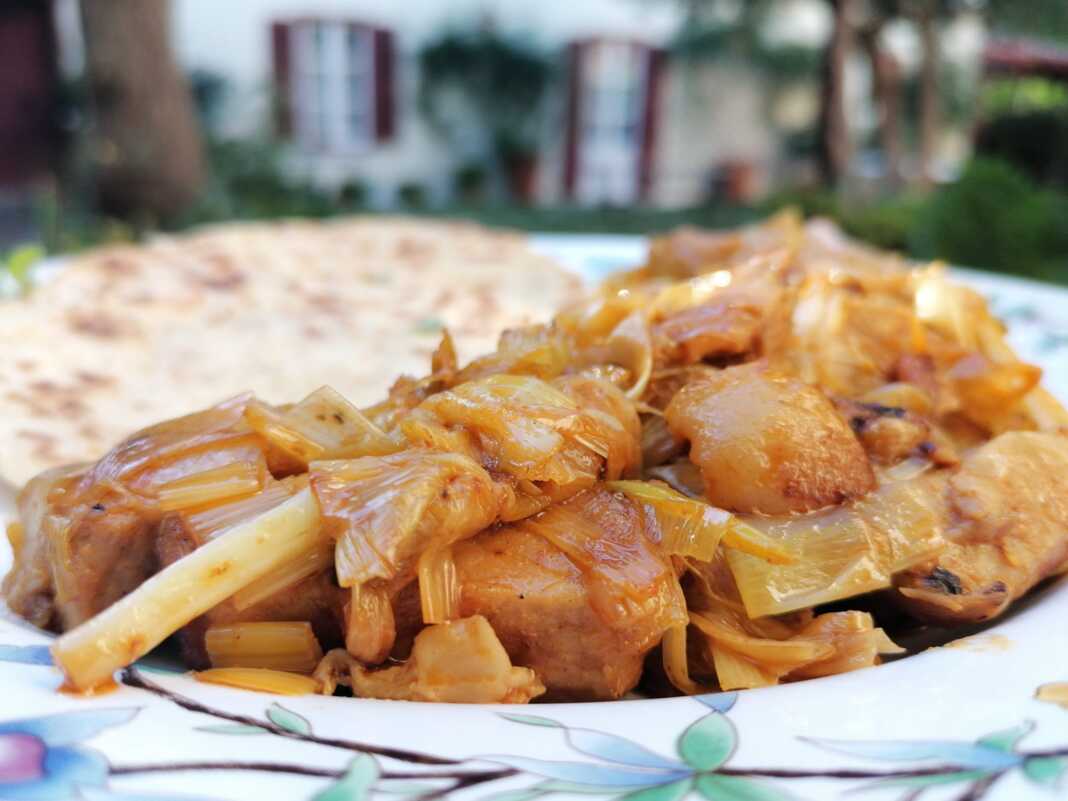 Χοιρινή με πρασοτηγανιά