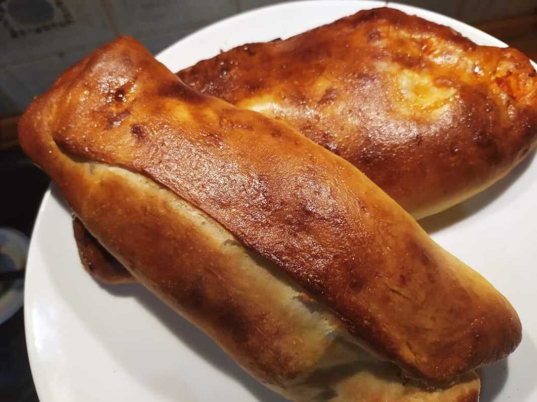 πίτες με σπανάκι ή ζαμπόν