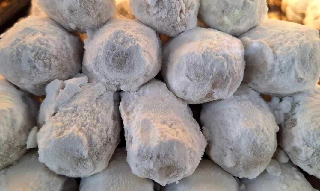 αμυγδαλωτά