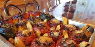 γεμιστές ντομάτες και πιπεριές