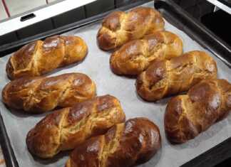 κουλουράκια τσουρεκάκια