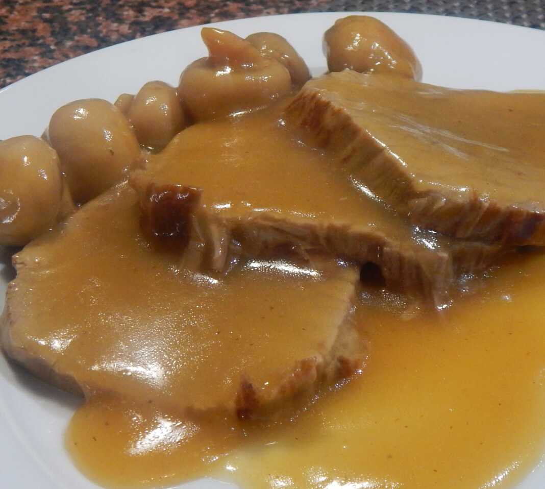 mosxariNouaPortokali μοσχαράκι νουά με σάλτσα πορτοκαλιού