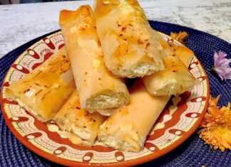 μπουρέκια με φέτα και τραγανό φύλλο