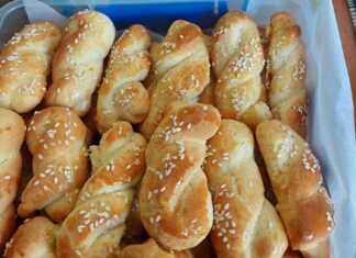 Πασχαλινά κουλουράκια