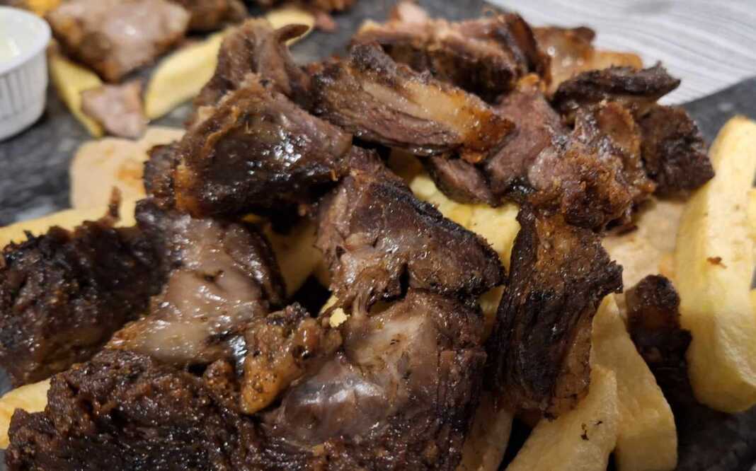 Κοντοσούβλι προβατίνα