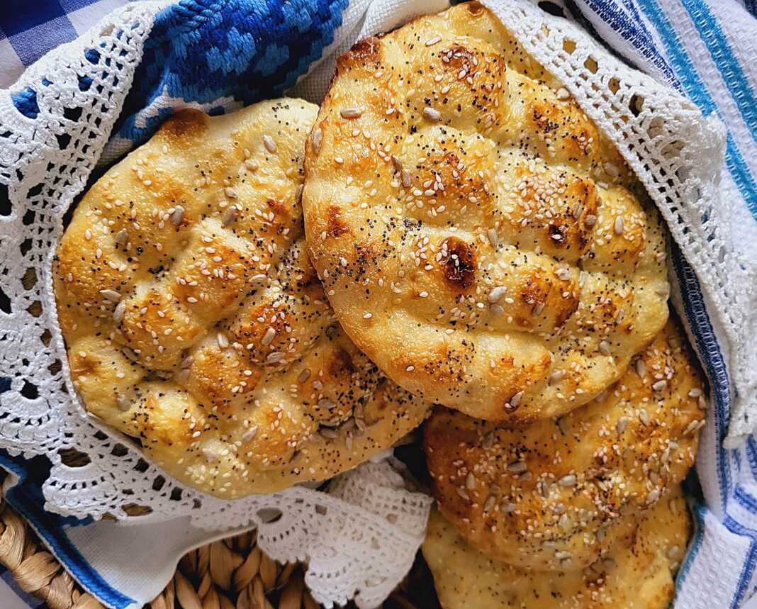 ψωμάκια με σουσάμι