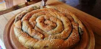 παραδοσιακή σπανακόπιτα