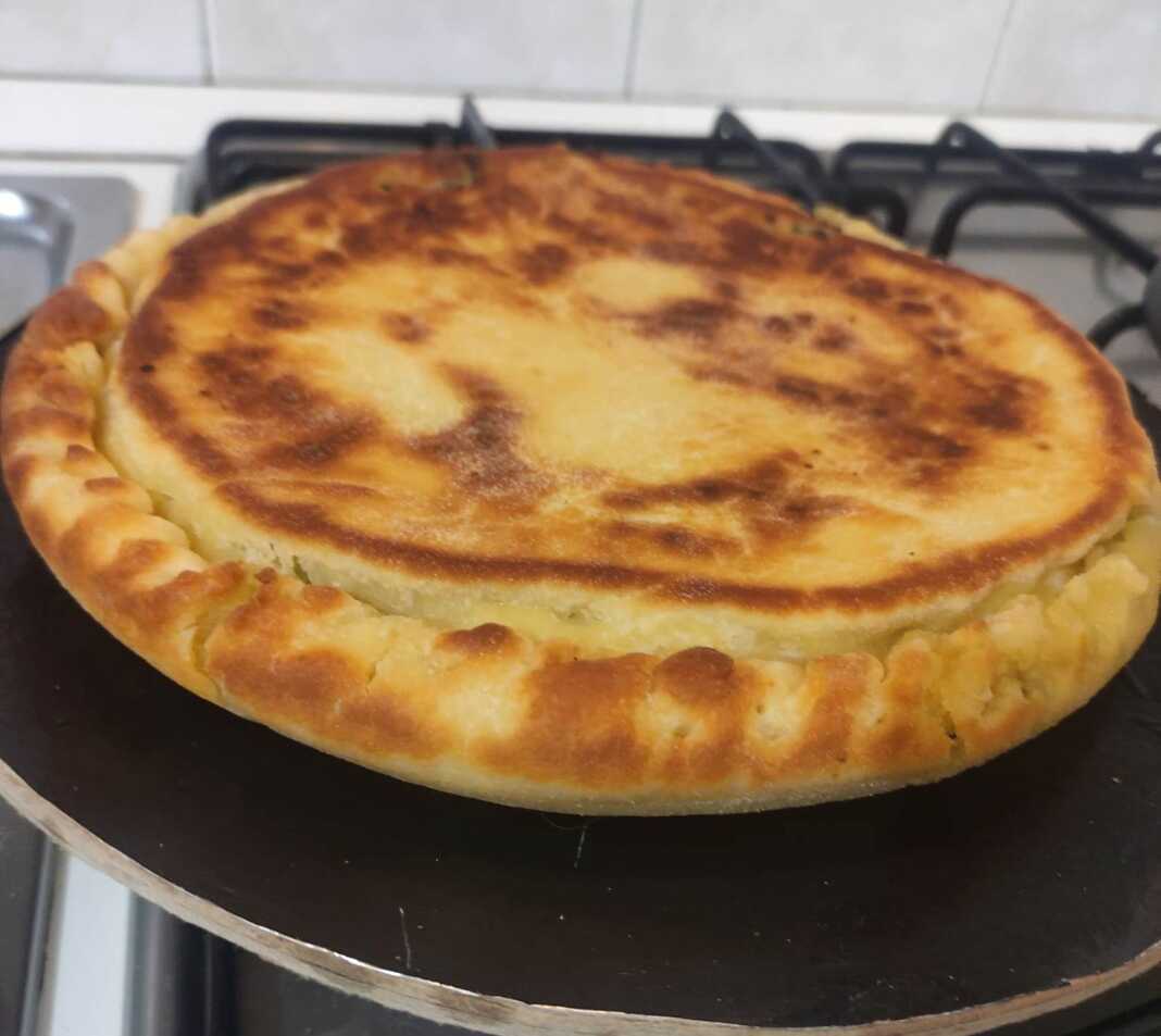 σπανακοτυρόπιτα στο τηγάνι