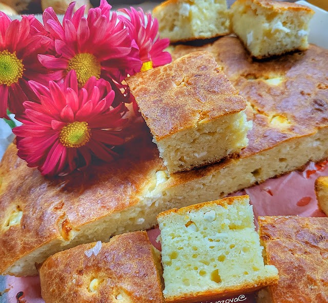 tiropsomoMamas τυρόψωμο