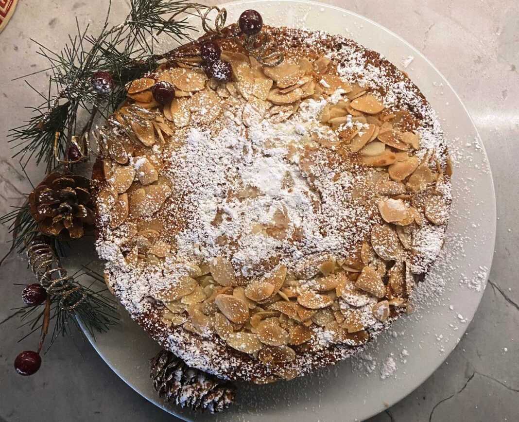 vasilopita Βασιλόπιτα αμυγδάλου