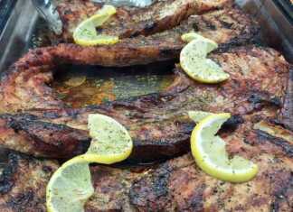 Μπριζόλες χοιρινές tomahawk στο φούρνο