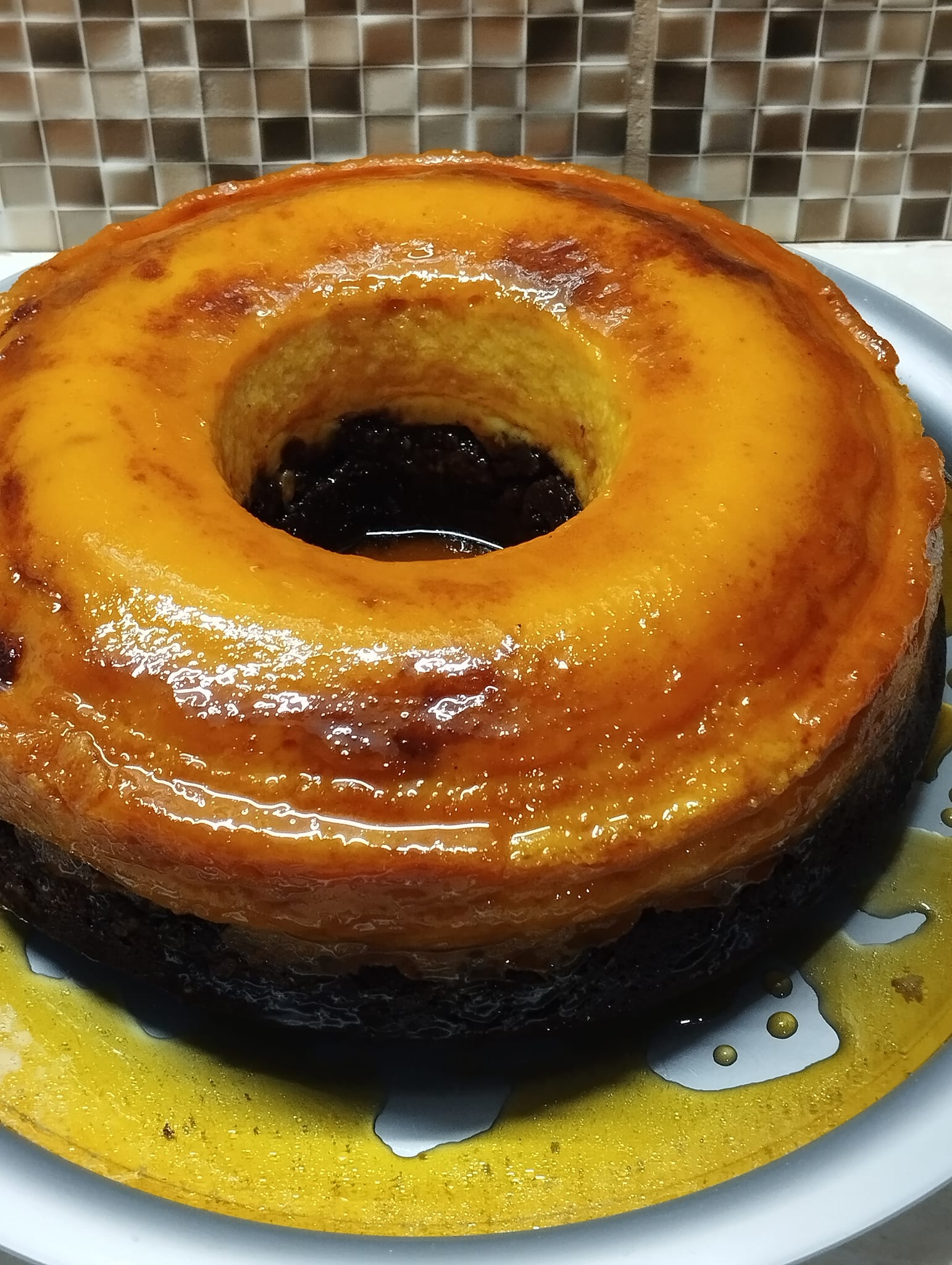 κέικ με κρέμα καραμελέ