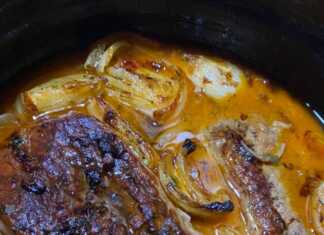 Mοσχαρίσιο κρέας σε πήλινη κατσαρόλα με πουρέ παντζάρια 