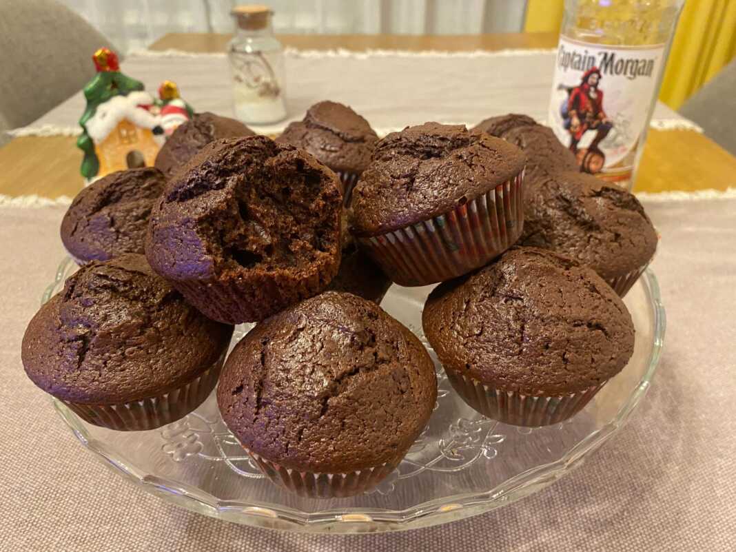 Muffins σοκολάτας με ρούμι