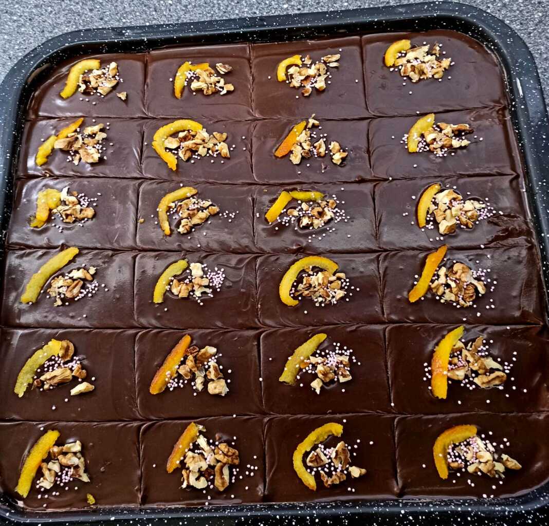 Πάστα ταψιού