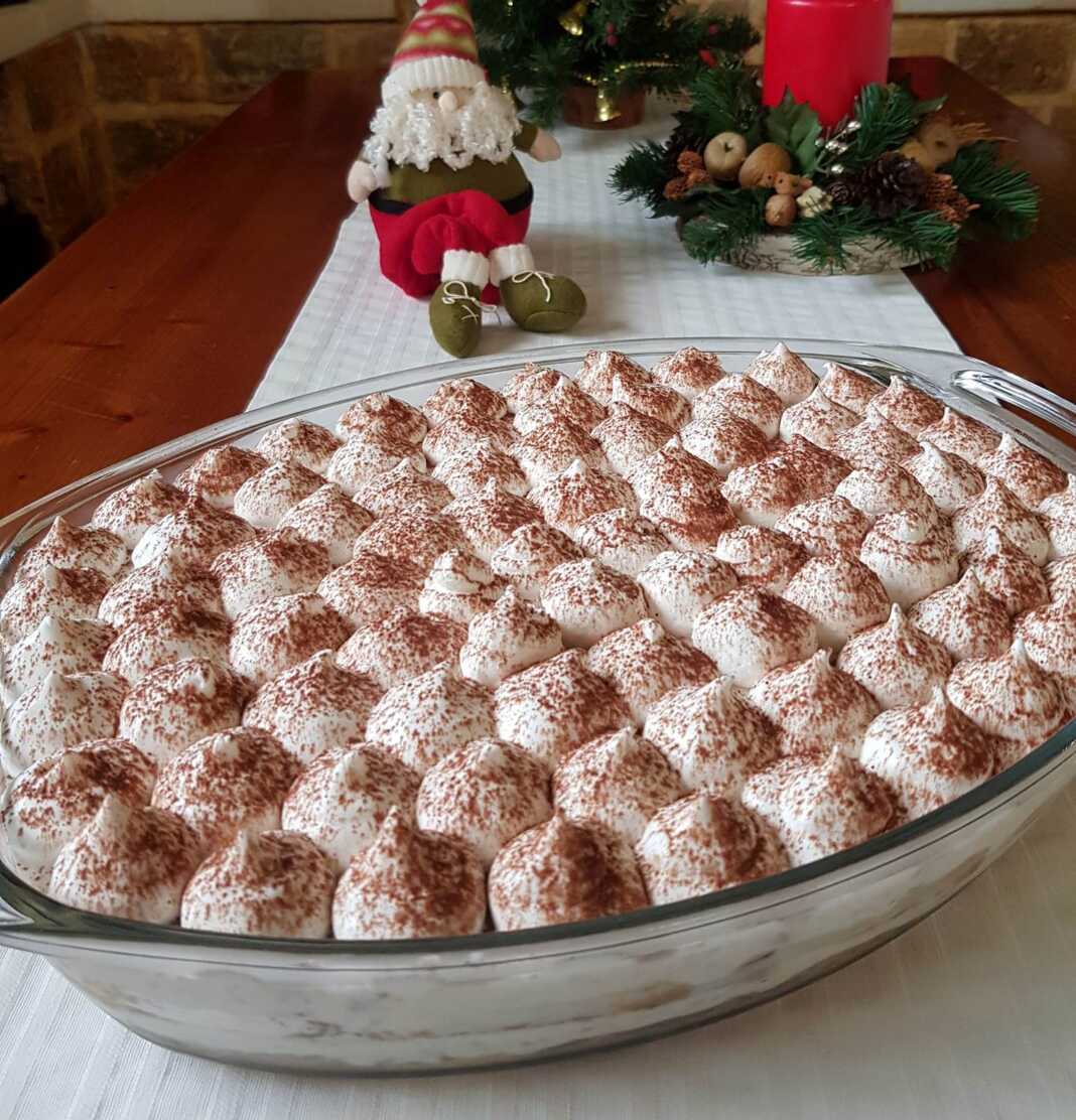 tiramisou-panetone Χριστουγεννιάτικο τυραμισού πανετονε